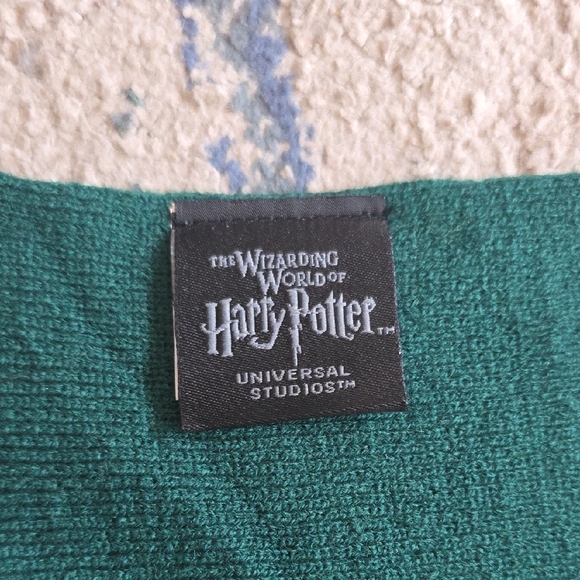 Harry Potter Green Knit Scarf - Picture 2 of 3